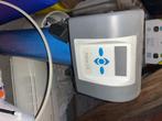 Pallas CK Waterontharder – compleet met zoutvat en zout, Ophalen, Zo goed als nieuw, Elektrische waterontharder