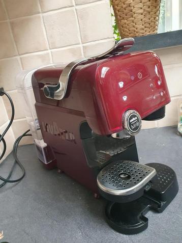 AEG Lavazza Modo Mio koffiemachine met melkopschuimer, Réservoir d'eau amovible, Enlèvement ou Envoi, Dosettes et capsules de café