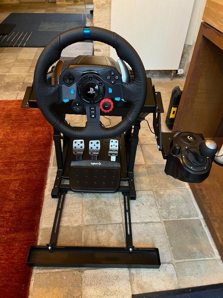 Logitech G29 complet + stand Omega GT, Consoles de jeu & Jeux vidéo, Consoles de jeu | Accessoires Autre, Comme neuf, Enlèvement
