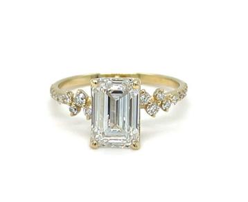 Gouden ring met diamant 2.05 ct  met certificaat beschikbaar voor biedingen
