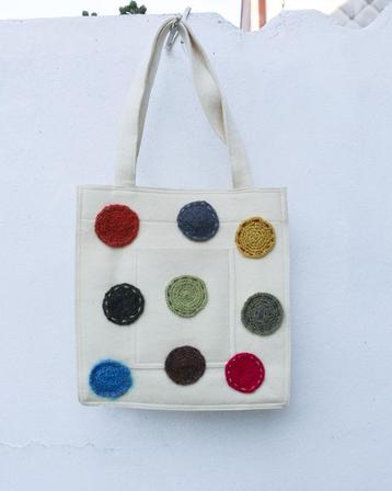 Zeer mooie wollen tas van Bensimon beschikbaar voor biedingen