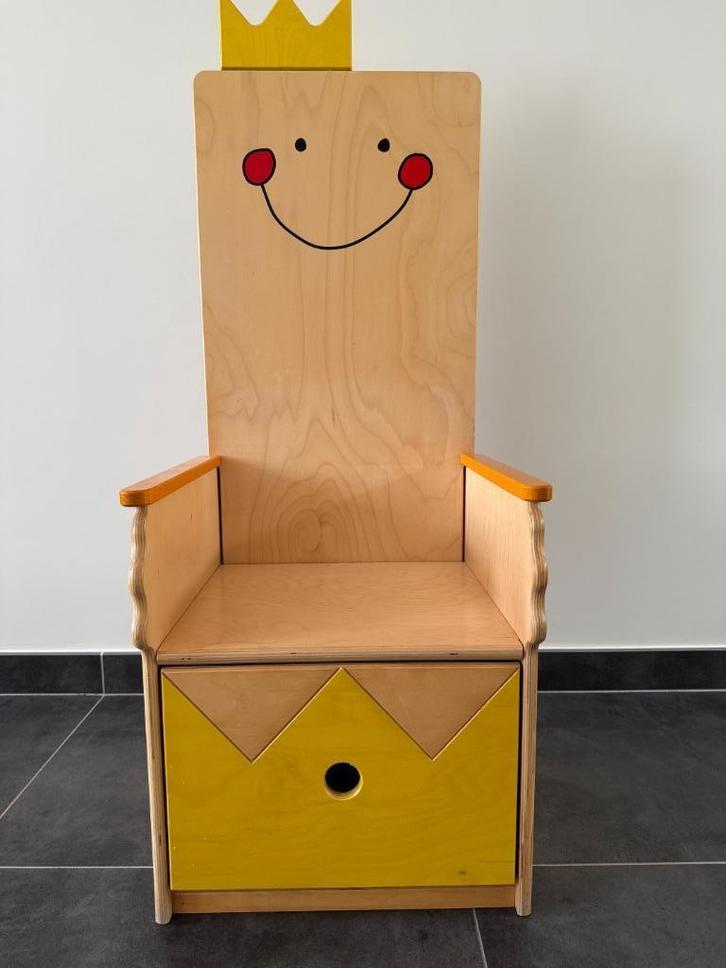 Verjaardagsstoel jongen/meisje, Kinderen en Baby's, Kinderstoelen, Gebruikt, Overige typen, Ophalen