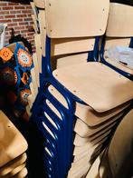 Vintage houten schoolstoelen vr kinderen, Ophalen