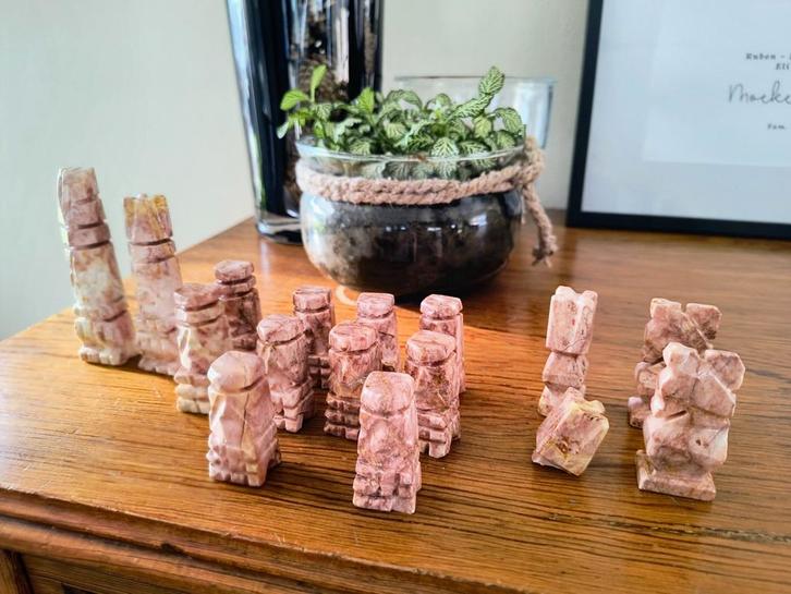 Ensemble de pièces d'échecs en marbre (bonne lecture), Antiquités & Art, Curiosités & Brocante, Enlèvement ou Envoi