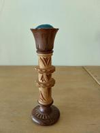 Leuk vintage speldenkussentje in de vorm van een toren, Ophalen of Verzenden