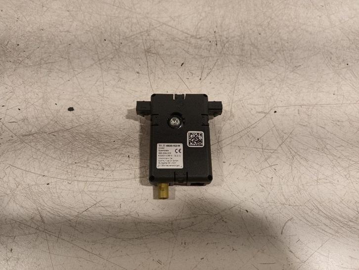 Antenne versterker BMW 3 serie, Auto diversen, Autoradio's, Ophalen of Verzenden