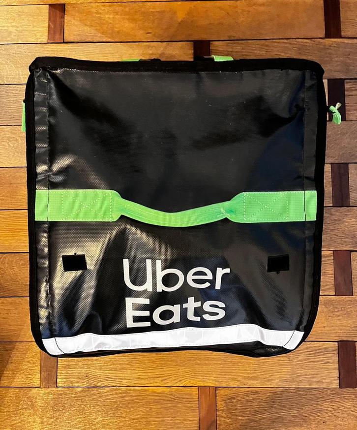 Uber Eats Backpack + 2 jackets, Fietsen en Brommers, Fietsaccessoires | Fietstassen, Gebruikt, Ophalen