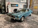 1:18 Ford Mustang Cobra Jet - neuve dans sa boîte, Hobby & Loisirs créatifs, Enlèvement, Voiture, Maisto