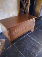 dekenkist ,stoelen ,kruik, Ophalen
