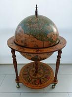 Wereldbol bar, antieke bar meubel, vintage bijzet tafel, Ophalen, Huis en Inrichting