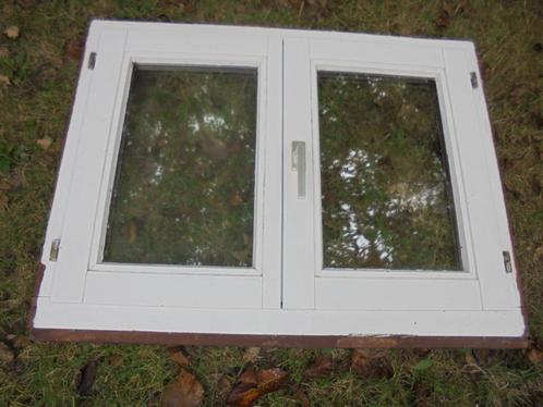 vensterraam tropisch hardhout, Doe-het-zelf en Bouw, Hout en Planken, Gebruikt, Overige houtsoorten, Ophalen
