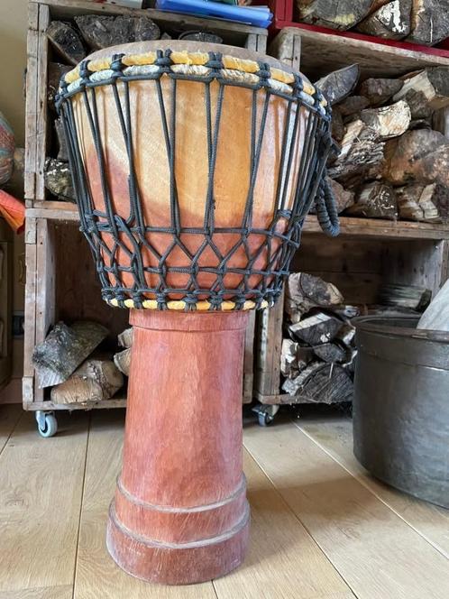Djembé professionnel, Muziek en Instrumenten, Percussie, Zo goed als nieuw, Overige soorten, Ophalen