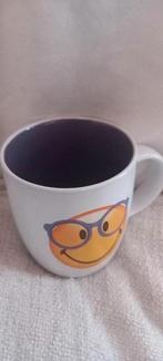 Nieuwe Smileymok, Huis en Inrichting, Keramiek, Nieuw, Ophalen of Verzenden, Overige stijlen