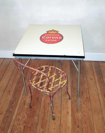 Vintage emaille bistrotafel CERVEZA CORONA EXTRA  beschikbaar voor biedingen