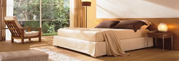 Poliform Arca bed – Design van Paolo Piva beschikbaar voor biedingen