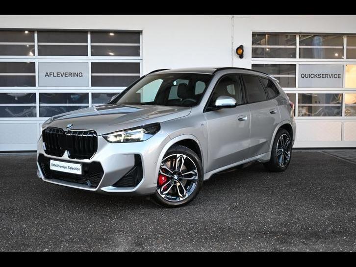 BMW Serie X X1 M SPORT PRO - PANODAK - NAVI -, Auto's, BMW, X1, Adaptieve lichten, Airbags, Airconditioning, Alarm, Bluetooth