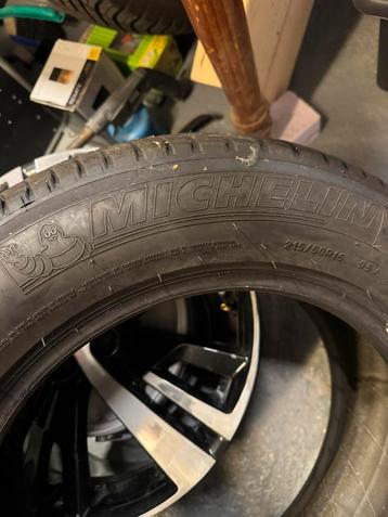 2 pneus été 215 60 16 Michelin Primacy 3 beschikbaar voor biedingen