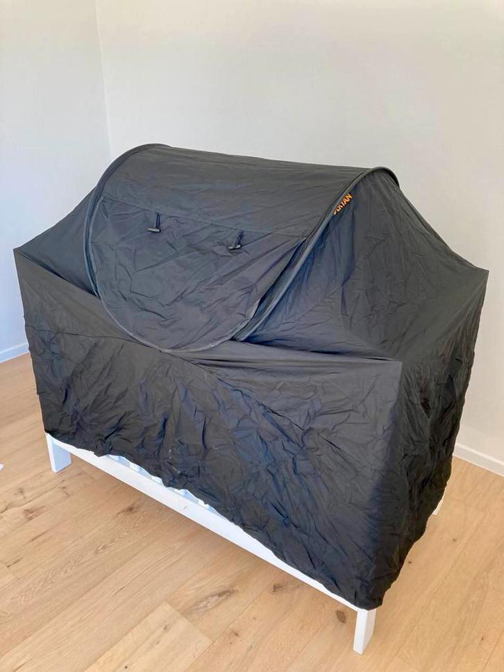 Deryan slaaptentje / pop up night cover / klamboe, Kinderen en Baby's, Kinderkamer | Bedden, Zo goed als nieuw, Ophalen