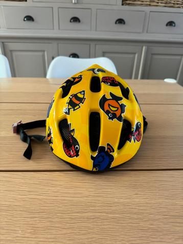 Kinderfietshelmen (2 stuks) beschikbaar voor biedingen