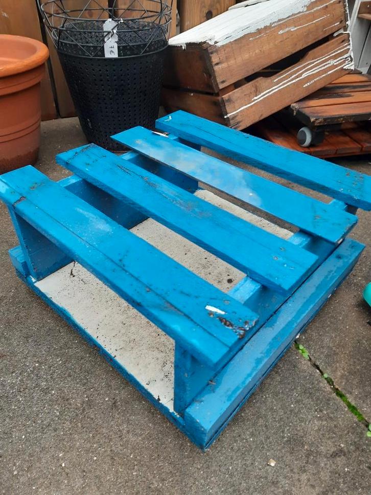 2X palletjes op rollen, Tuin en Terras, Palen, Balken en Planken, Gebruikt, Overige typen, Minder dan 180 cm, Hardhout, Ophalen
