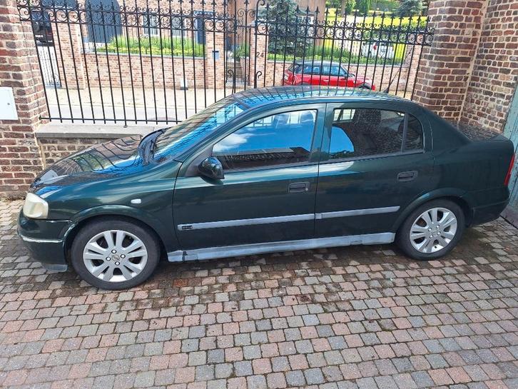 Opel Astra G 1.6 benzine met blikschade, Auto's, Opel, Particulier, Astra, ABS, Airbags, Airconditioning, Alarm, Boordcomputer
