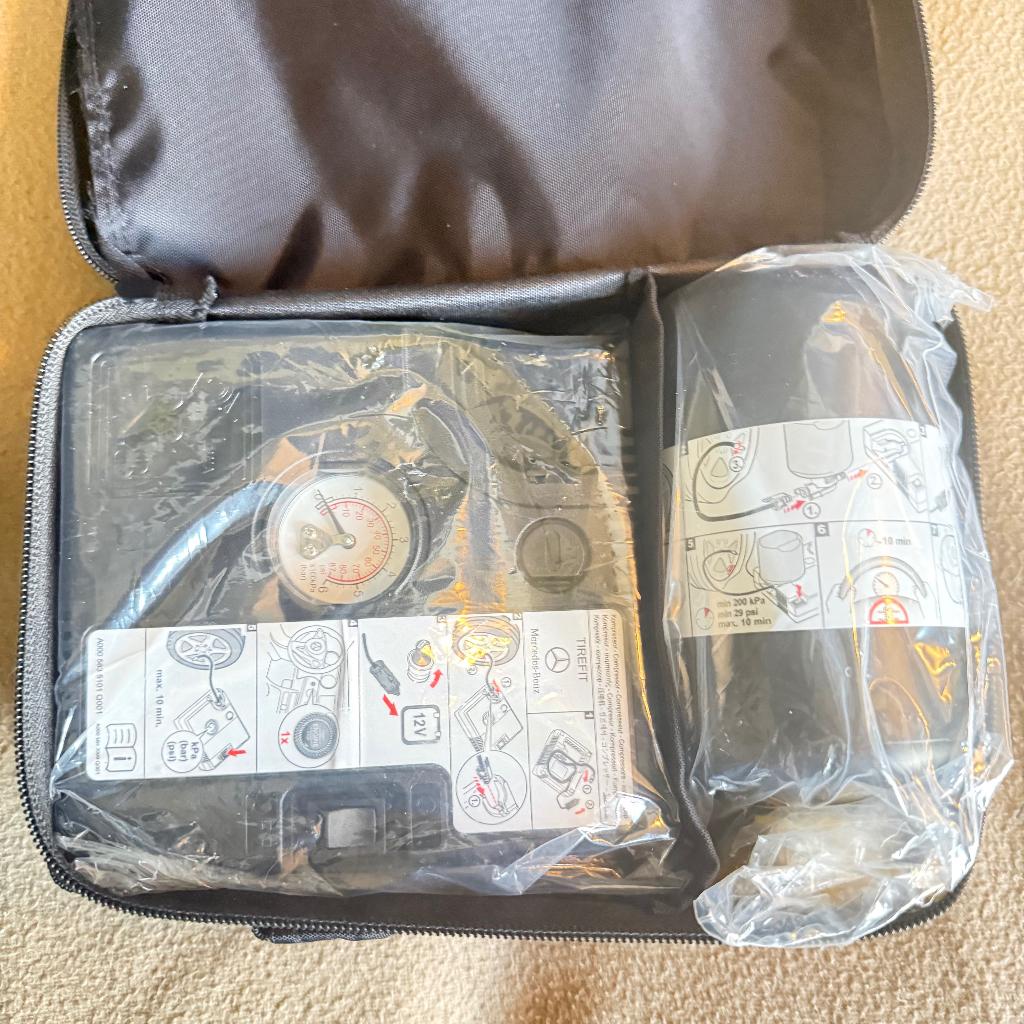 compresseur + remplisseur Mercedes neuf,, Autos : Pièces & Accessoires, Pneus & Jantes, Pneu(s), Véhicule de tourisme, Neuf, Enlèvement ou Envoi