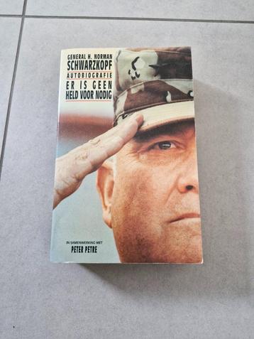 Er is geen held voor nodig - General H. Norman Schwarzkopf beschikbaar voor biedingen