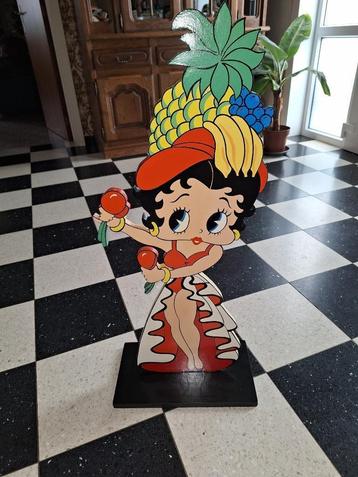 Spaanse Betty Boop geschilderd op hout. beschikbaar voor biedingen