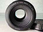 Canon EF 50mm f/1.8 ISM, Audio, Tv en Foto, Ophalen of Verzenden, Zo goed als nieuw, Accessoires
