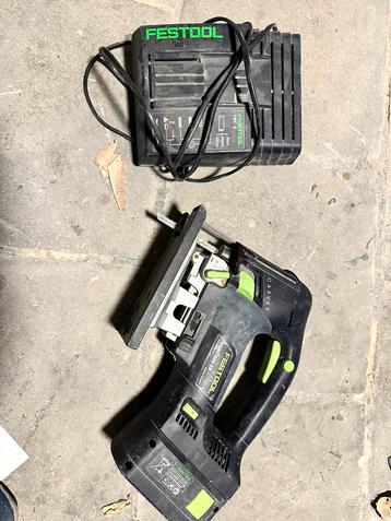 Festool Carvex psbc 400 eb decupeerzaag + batterij + lader beschikbaar voor biedingen