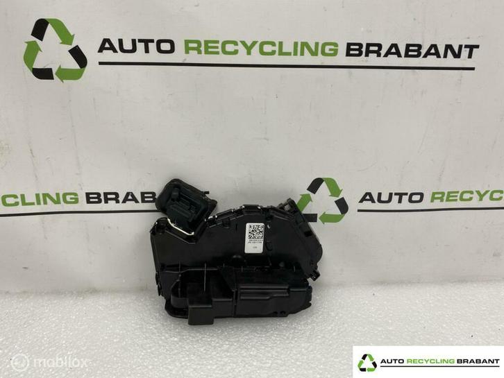 Slot Mechanisme Rechts Achter Volkswagen Tiguan 5NA839016B, Auto-onderdelen, Klein materiaal, Volkswagen, Gebruikt, Ophalen of Verzenden
