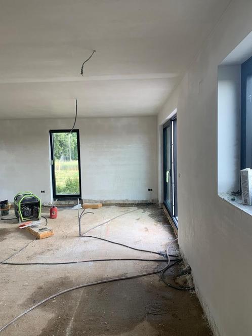 Plafonnge  enduisage Recherche plafonneur, Diensten en Vakmensen, Stukadoors en Tegelzetters, Pleisterwerk, Spachtelputz, Spackspuiten