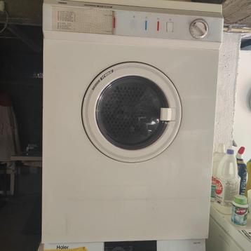 Zanussi droogkast beschikbaar voor biedingen