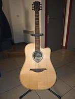 Guitare LAG tramontane
