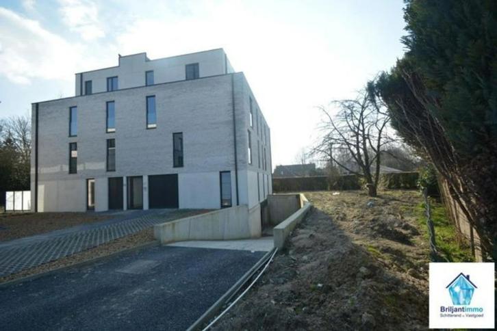 3 verhuurde nieuwbouwappartementen te koop, Immo, Huizen en Appartementen te koop, Provincie Antwerpen, 200 tot 500 m², Appartement