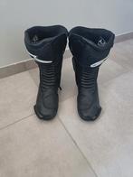 Alpinstars motorbotten, Motoren, Ophalen