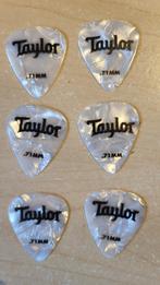 lot de 6 Médiator Taylor celluloid 0.71 mm (neufs !), Musique & Instruments, Instruments à corde | Guitares | Acoustiques, Enlèvement ou Envoi