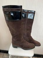 Les bottes de Dieu, Envoi, Comme neuf