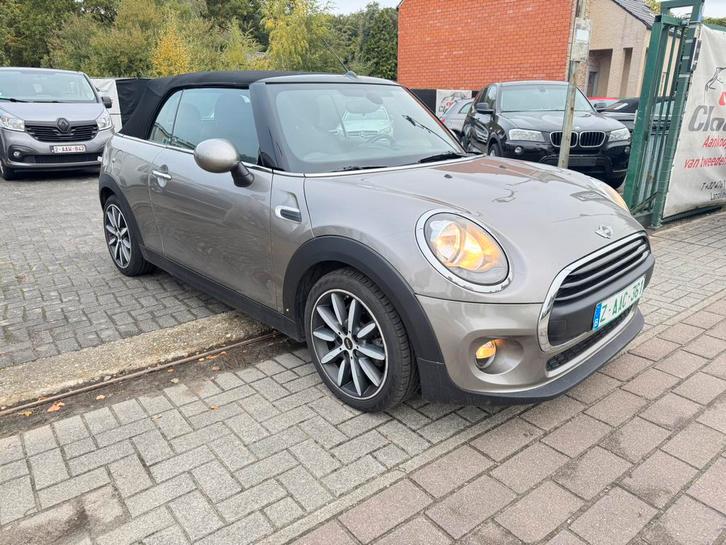 Mini cabrio 1500 benzine 2017, Auto's, Mini, Bedrijf, Cabrio, ABS, Adaptive Cruise Control, Airbags, Airconditioning, Alarm, Bluetooth