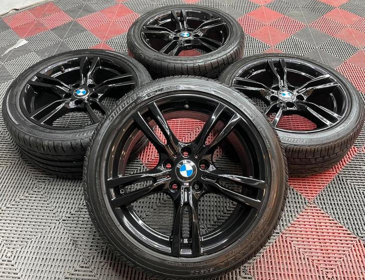 4 Jantes 18" 400M Bmw Noir Origine 5x120, Autos : Pièces & Accessoires, Pneus & Jantes, Pneu(s), Enlèvement ou Envoi