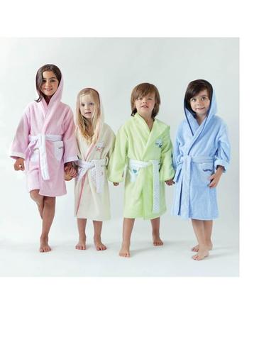         SLABBETJES, BADJASJES, MONDDOEKJES, BABY CAPE's beschikbaar voor biedingen