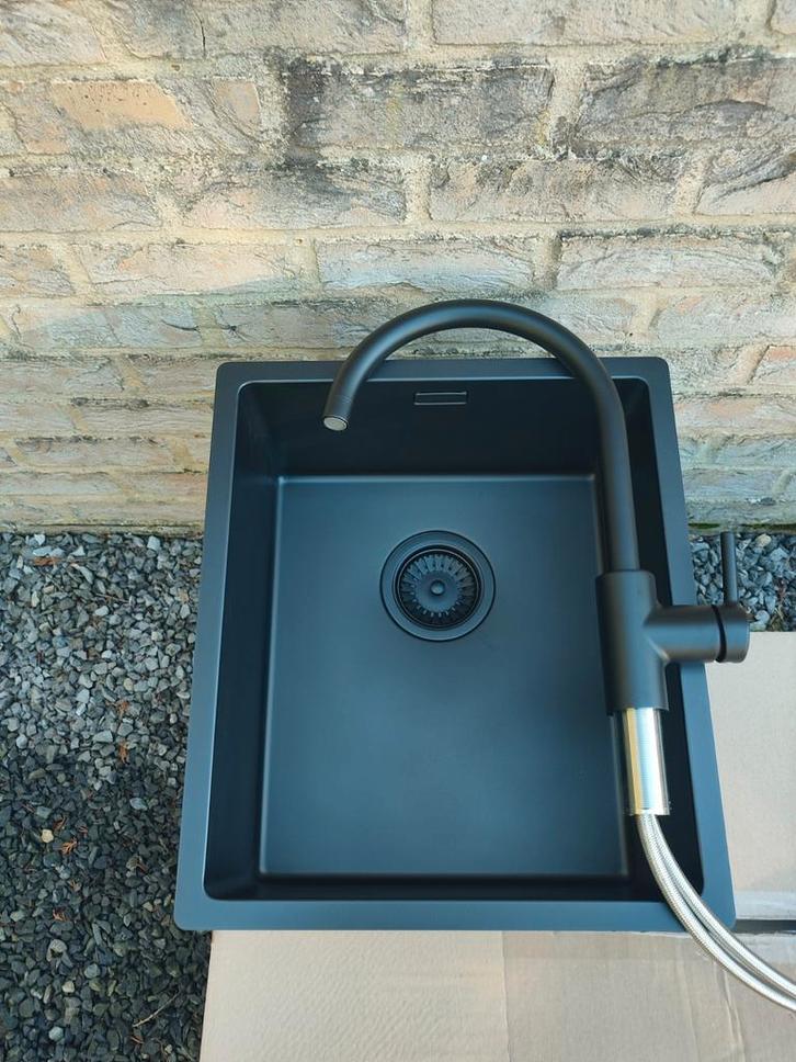 Nieuwe set spoelbak + keukenkraan Zwart ( Nieuw ), Huis en Inrichting, Keuken | Keukenelementen, Nieuw, Zwart, Ophalen of Verzenden