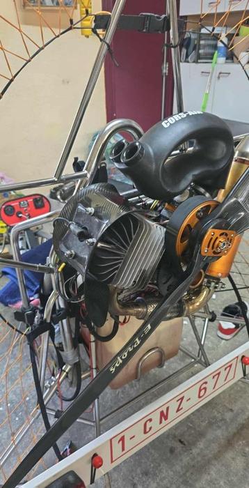 Corsair zwarte bullmotor  beschikbaar voor biedingen