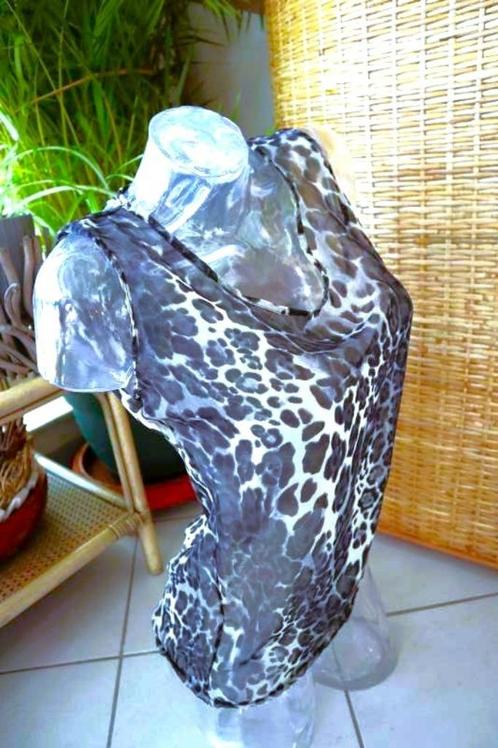 transparant creatief leuke top, Kleding | Dames, Topjes, Zo goed als nieuw, Maat 36 (S), Overige kleuren, Korte mouw, Ophalen of Verzenden