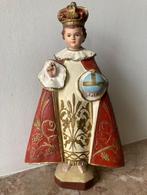Beeld Kindje Jezus van Praag (32 cm), Antiek en Kunst, Antiek | Religieuze voorwerpen, Ophalen of Verzenden
