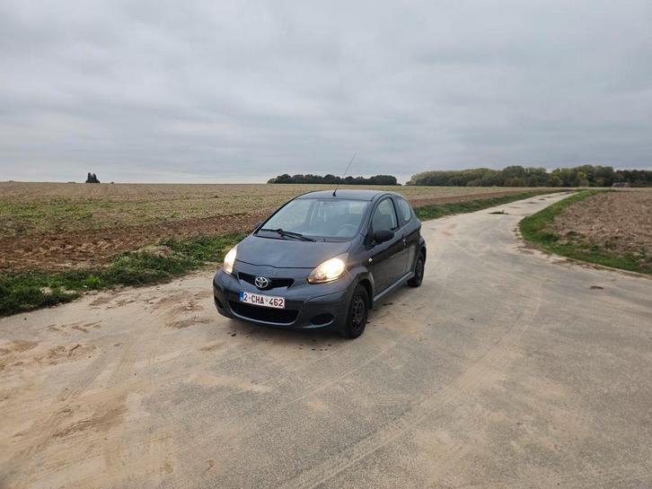 Toyota Aygo 2010, Auto's, Toyota, Particulier, Aygo, Benzine, 3 deurs, Handgeschakeld, Voorwielaandrijving, Ophalen
