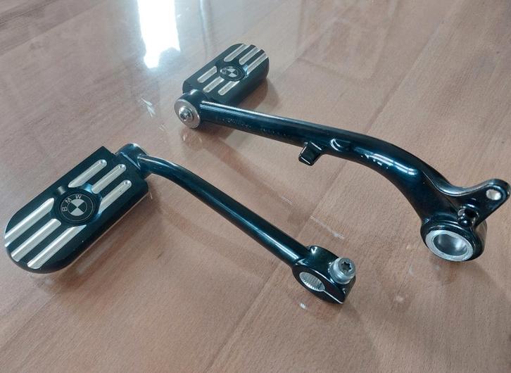 Paire de pédales BMW R18 ️  + sélecteurs CNC, Motos, Pièces | BMW, Neuf, Enlèvement ou Envoi