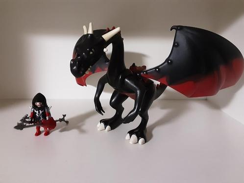 Playmobil Grand dragon cracheur de feu et chasseur de dragon, Enfants & Bébés, Jouets | Playmobil, Comme neuf, Ensemble complet