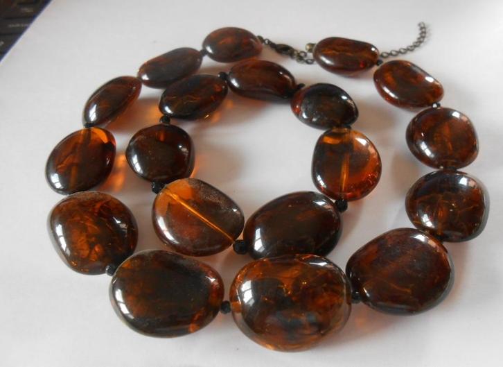 AVON :l'ensemble " Chocolat"( collier+ bracelet), Bijoux, Sacs & Beauté, Colliers, Neuf, Brun, Enlèvement ou Envoi