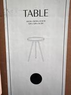Table d’appoint H&M, Neuf